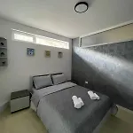 View Апартаменти *